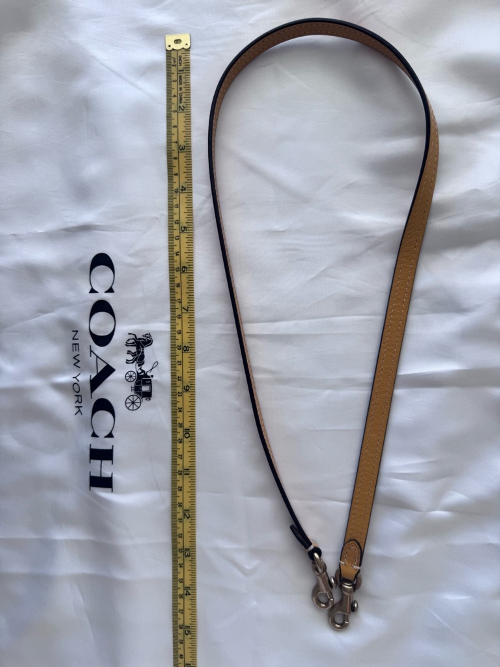 Coach Pebbled Leather Tote in Mustard Gold with two detachable shoulder straps - Picture 12 of 16